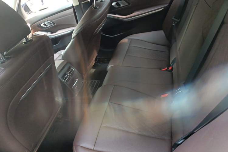 Used BMW 3 Series 2023 320Li M Sport Package Left Rear Seat