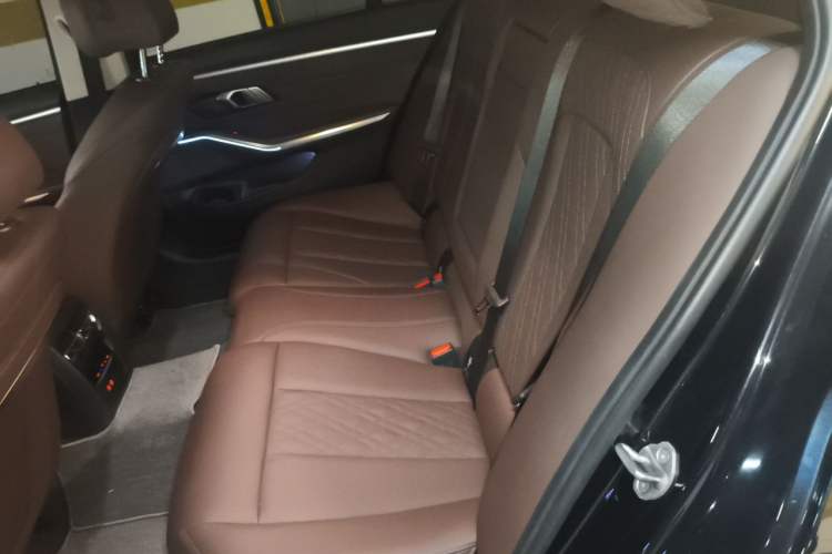 Used BMW 3 Series 2023 320Li M Sport Package Left Rear Seat