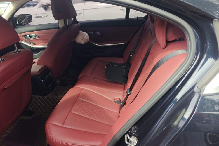 Used BMW 3 Series 2023 325Li M Sport Package Left Rear Seat