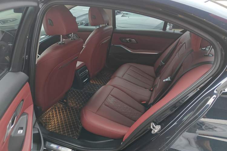 Used BMW 3 Series 2023 325Li M Sport Night Edition Package Left Rear Seat