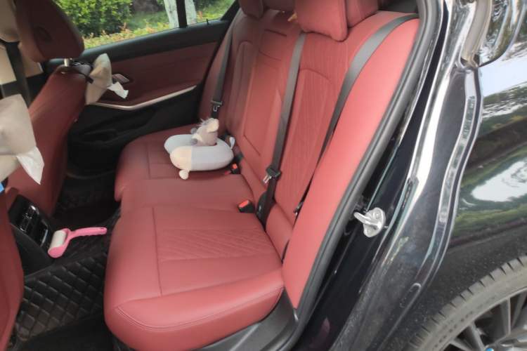 Used BMW 3 Series 2023 325Li M Sport Night Edition Package Left Rear Seat