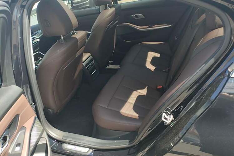 Used BMW 3 Series 2023 320Li M Sport Package Left Rear Seat