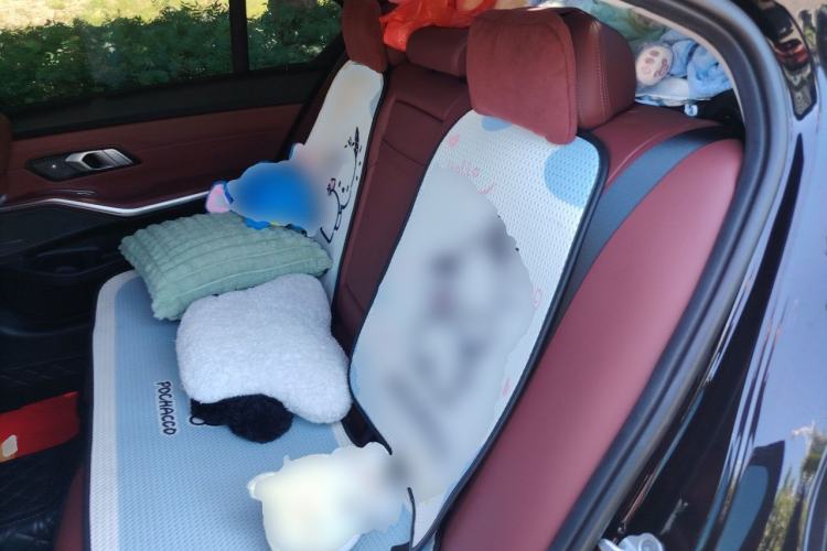 Used BMW 3 Series 2023 325Li M Sport Night Edition Package Left Rear Seat