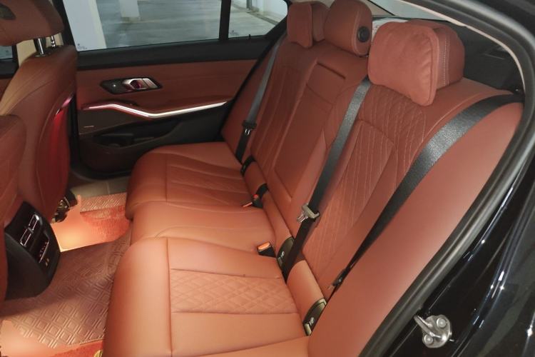 Used BMW 3 Series 2023 325Li M Sport Night Edition Package Left Rear Seat