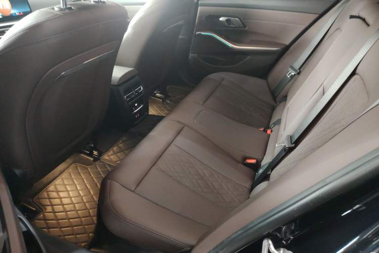 Used BMW 3 Series 2023 325i M Sport Package Left Rear Seat