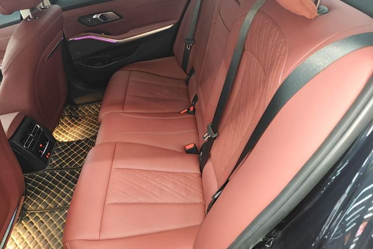 Used BMW 3 Series 2023 325Li M Sport Night Edition Package Left Rear Seat