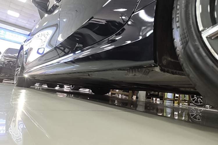 Used BMW 3 Series 2023 325Li M Sport Package Left Side Sill