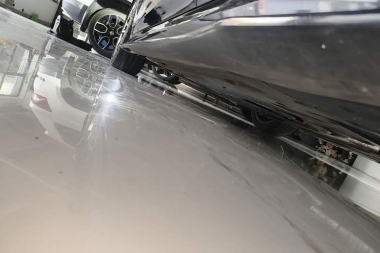 Used BMW 3 Series 2023 325Li M Sport Package Left Side Sill