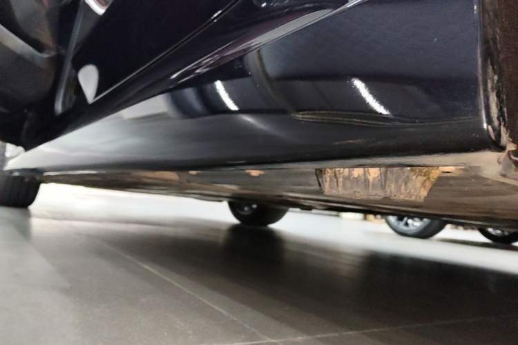 Used BMW 3 Series 2023 330i M Sport Night Edition Package Left Side Sill