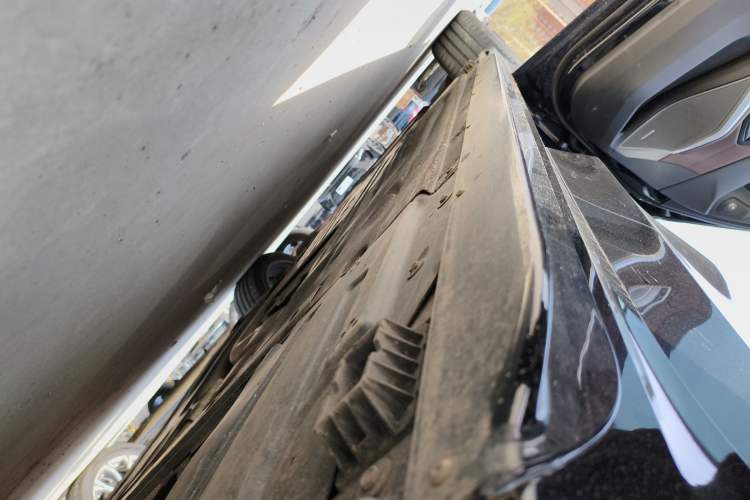 Used BMW 3 Series 2023 325Li M Sport Night Edition Package Left Side Sill