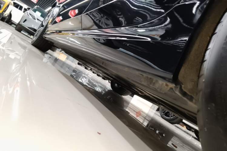 Used BMW 3 Series 2023 325Li M Sport Package Left Side Sill