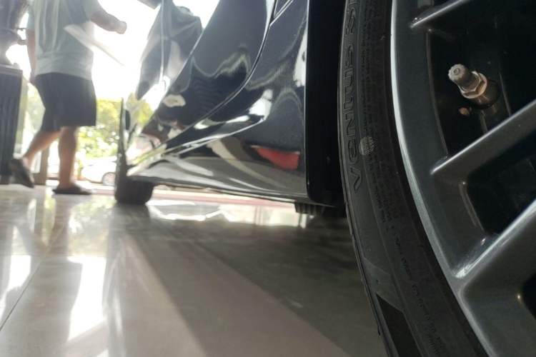 Used BMW 3 Series 2023 325Li M Sport Night Edition Package Left Side Sill