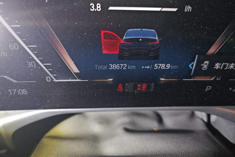 Used BMW 3 Series 2023 325Li M Sport Package Odometer Close Up