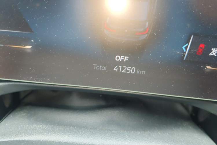 Used BMW 3 Series 2023 325Li M Sport Night Edition Package Odometer Close Up