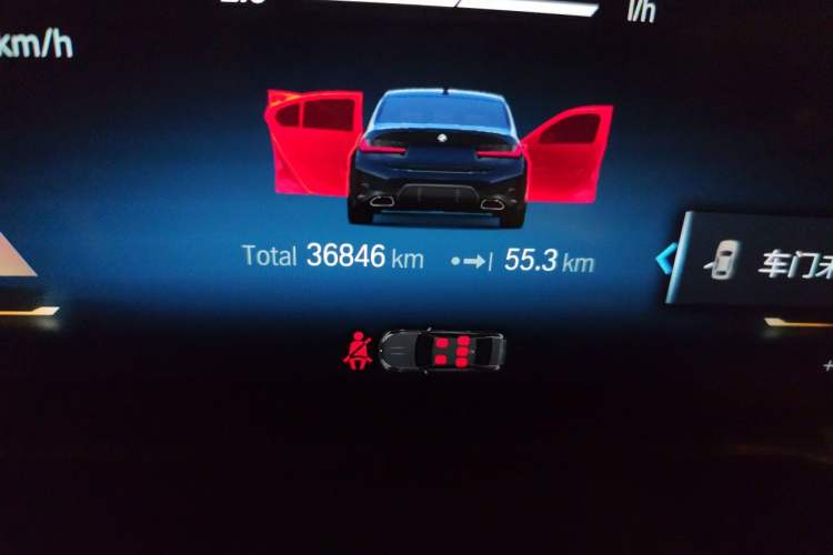 Used BMW 3 Series 2023 325i M Sport Package Odometer Close Up