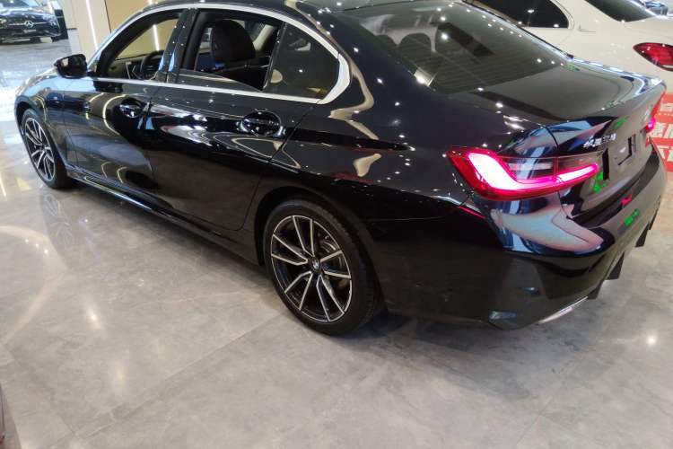 Used BMW 3 Series 2023 325Li M Sport Package Rear Left 45 Deg