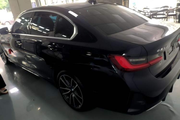 Used BMW 3 Series 2023 325Li M Sport Package Rear Left 45 Deg