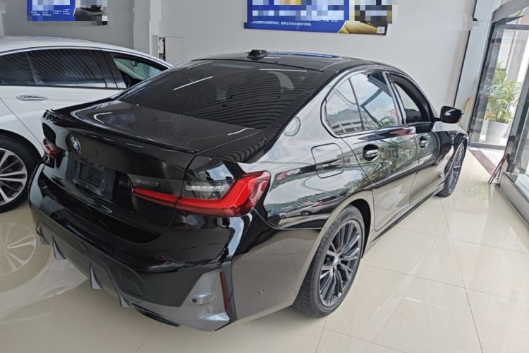 Used BMW 3 Series 2023 325i M Sport Night Edition Package Rear Right 45 Deg