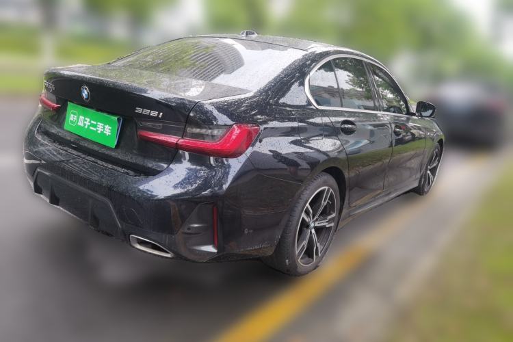 Used BMW 3 Series 2023 325i M Sport Package Rear Right 45 Deg