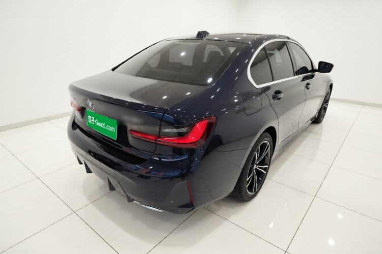 Used BMW 3 Series 2023 325i M Sport Package Rear Right 45 Deg