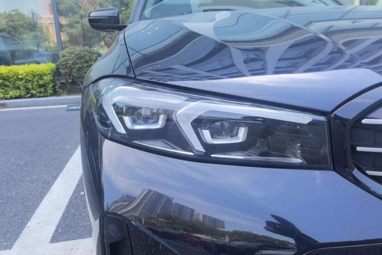 Used BMW 3 Series 2023 325Li M Sport Night Edition Package Right Front Headlight