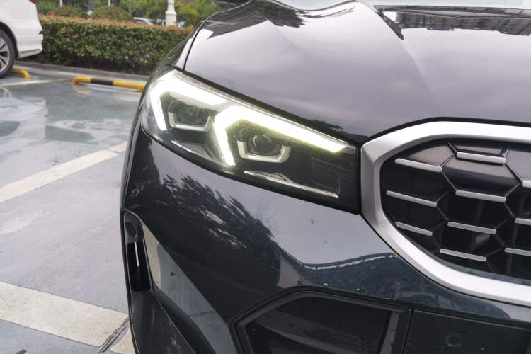 Used BMW 3 Series 2023 325Li M Sport Package Right Front Headlight