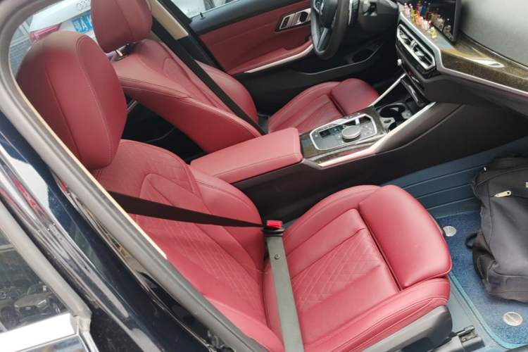 Used BMW 3 Series 2023 325Li M Sport Package Right Front Seat