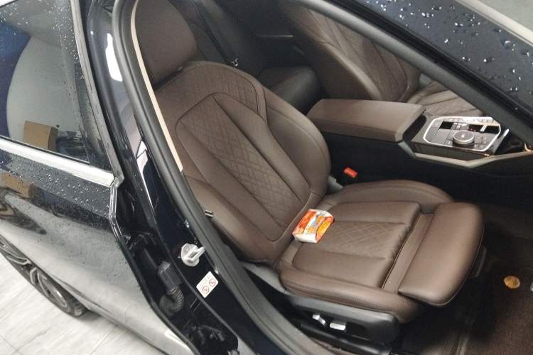 Used BMW 3 Series 2023 325Li xDrive M Sport Package Right Front Seat
