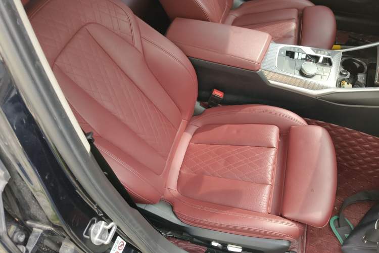 Used BMW 3 Series 2023 325Li M Sport Night Edition Package Right Front Seat