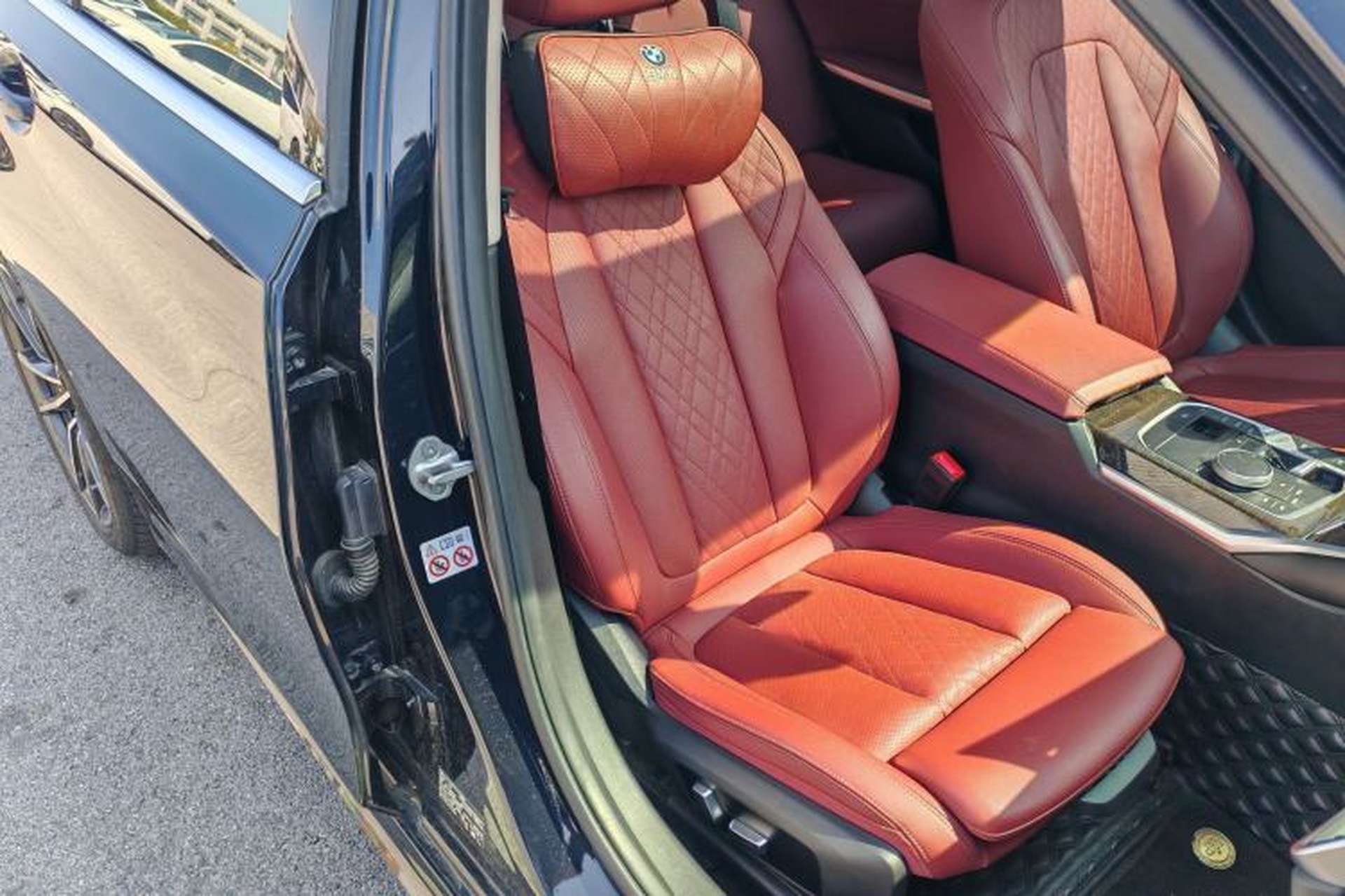 Used BMW 3 Series 2023 325Li M Sport Package Right Front Seat