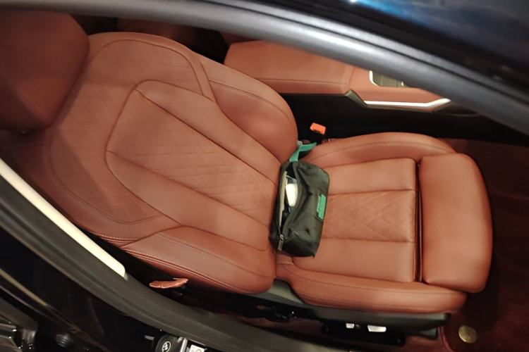 Used BMW 3 Series 2023 325Li M Sport Night Edition Package Right Front Seat