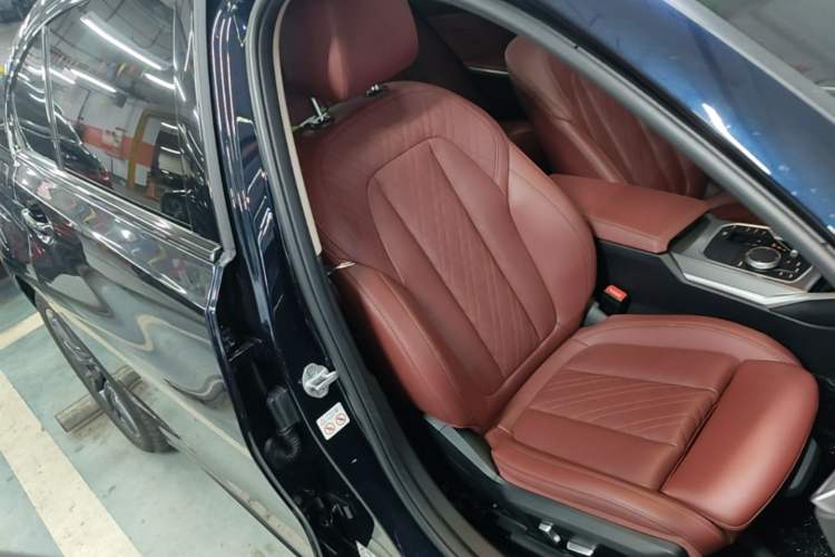 Used BMW 3 Series 2023 325Li M Sport Night Edition Package Right Front Seat