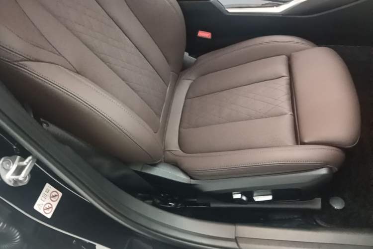 Used BMW 3 Series 2023 325Li M Sport Package Right Front Seat