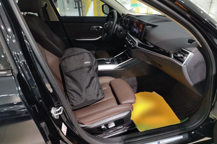 Used BMW 3 Series 2023 325Li M Sport Night Edition Package Right Front Seat