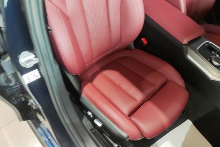 Used BMW 3 Series 2023 325Li M Sport Night Edition Package Right Front Seat