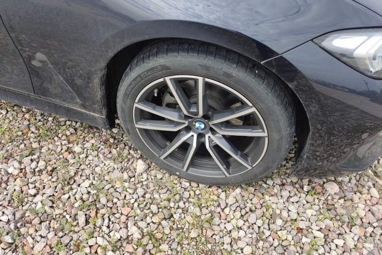 Used BMW 3 Series 2023 325Li M Sport Package Right Front Wheel Hub
