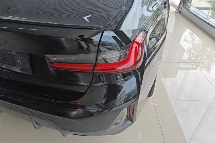 Used BMW 3 Series 2023 325i M Sport Night Edition Package Right Rear Taillight