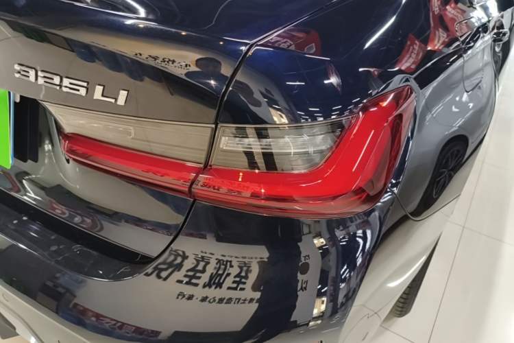 Used BMW 3 Series 2023 325Li M Sport Package Right Rear Taillight