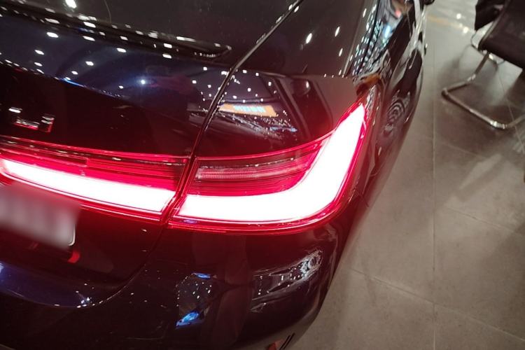 Used BMW 3 Series 2023 325Li M Sport Night Edition Package Right Rear Taillight