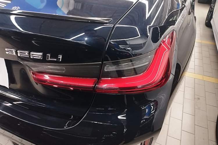 Used BMW 3 Series 2023 325Li M Sport Night Edition Package Right Rear Taillight