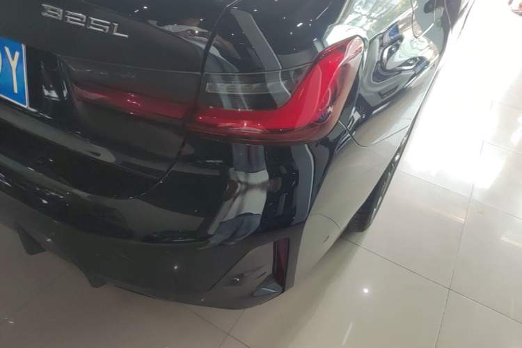 Used BMW 3 Series 2023 325Li M Sport Night Edition Package Right Rear Taillight