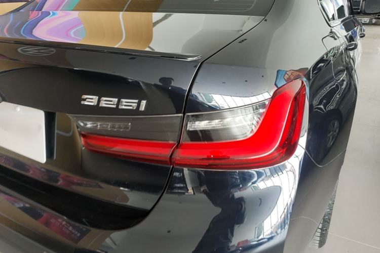 Used BMW 3 Series 2023 325i M Sport Night Edition Package Right Rear Taillight