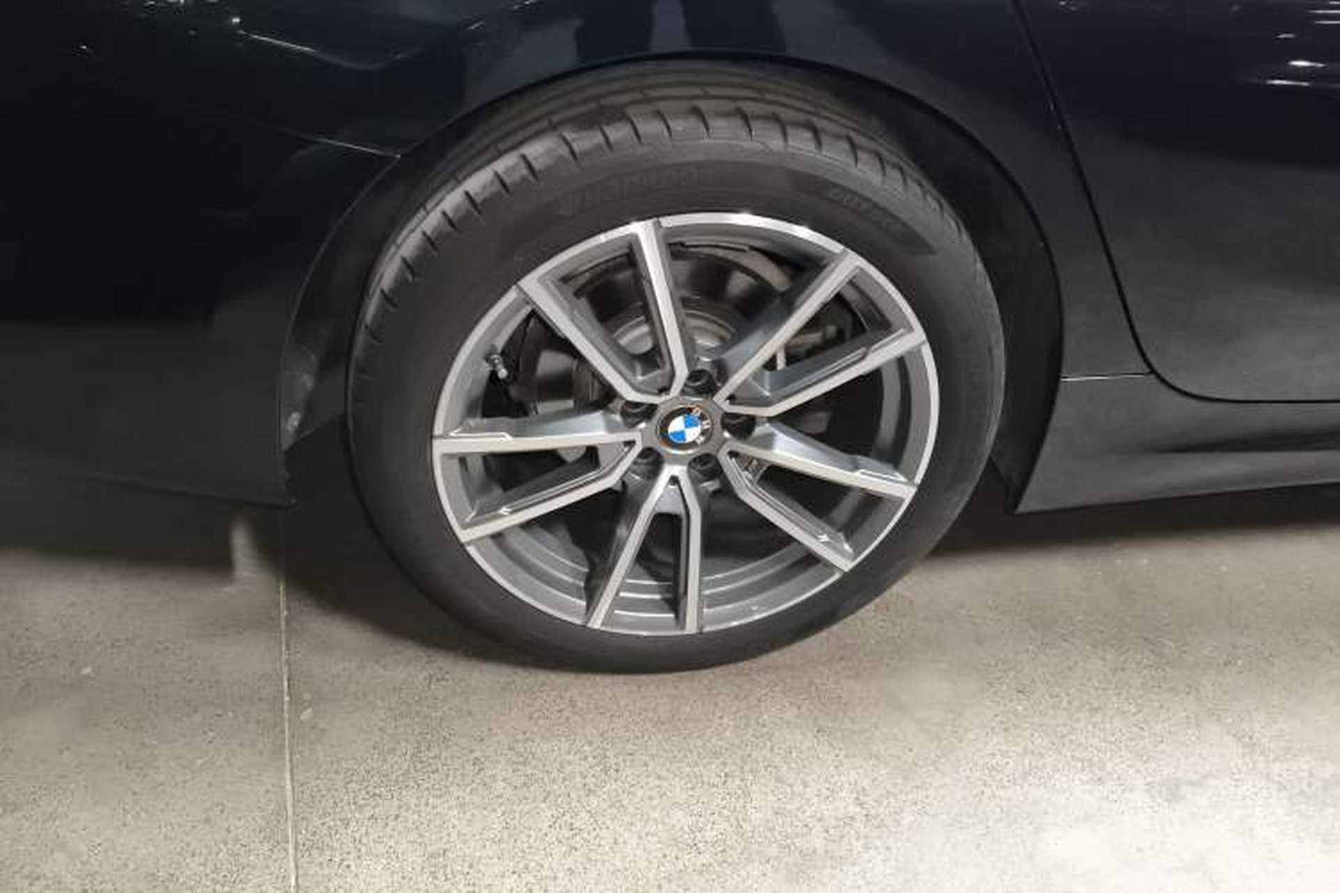 Used BMW 3 Series 2023 320Li M Sport Package Right Rear Wheel Hub