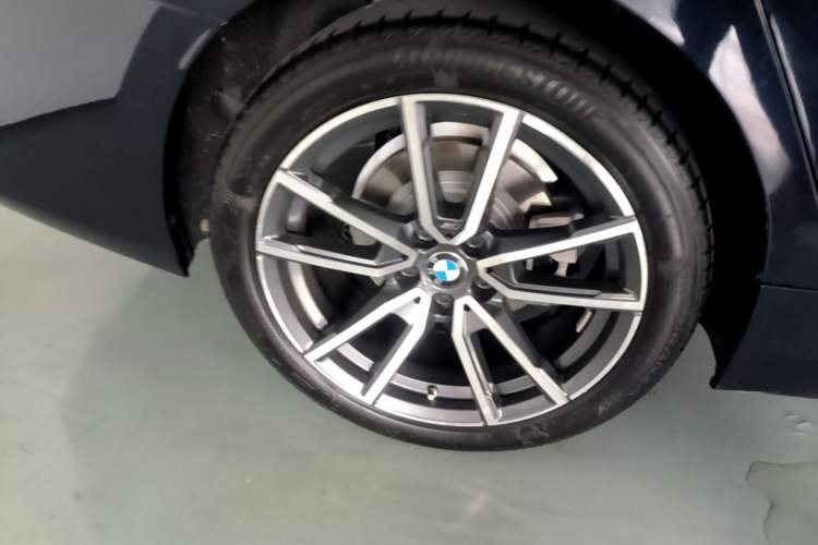 Used BMW 3 Series 2023 325Li M Sport Package Right Rear Wheel Hub