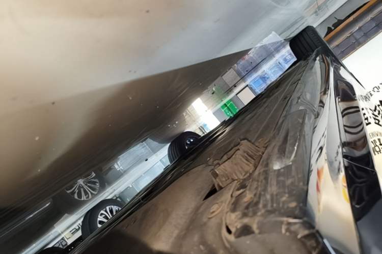 Used BMW 3 Series 2023 325Li M Sport Package Right Side Sill