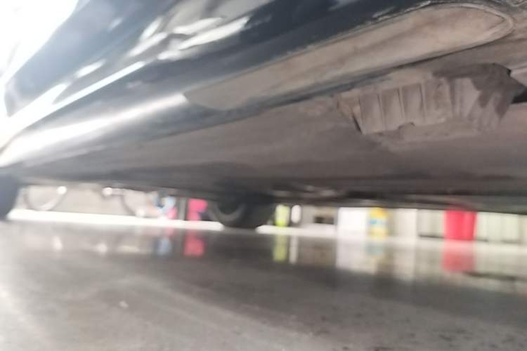 Used BMW 3 Series 2023 325Li M Sport Night Edition Package Right Side Sill