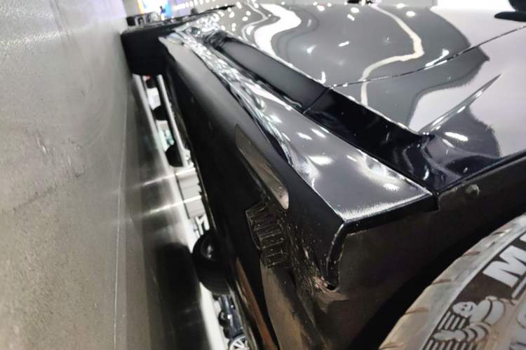 Used BMW 3 Series 2023 330i M Sport Night Edition Package Right Side Sill