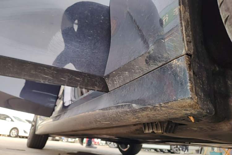 Used BMW 3 Series 2023 320Li M Sport Package Right Side Sill