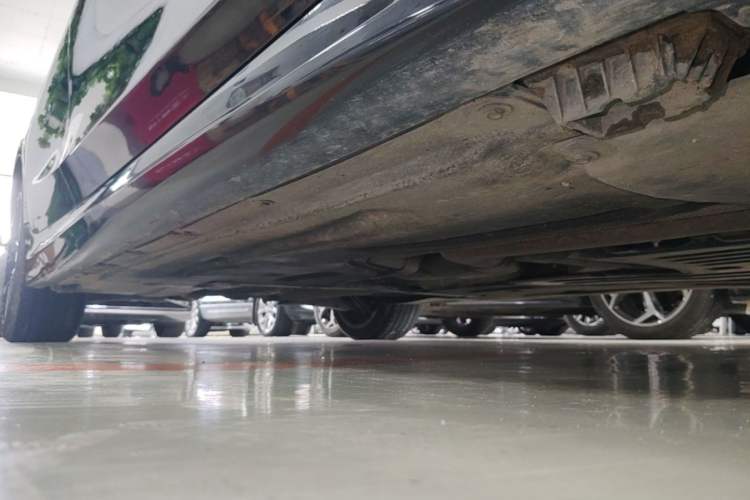 Used BMW 3 Series 2023 320Li M Sport Package Right Side Sill