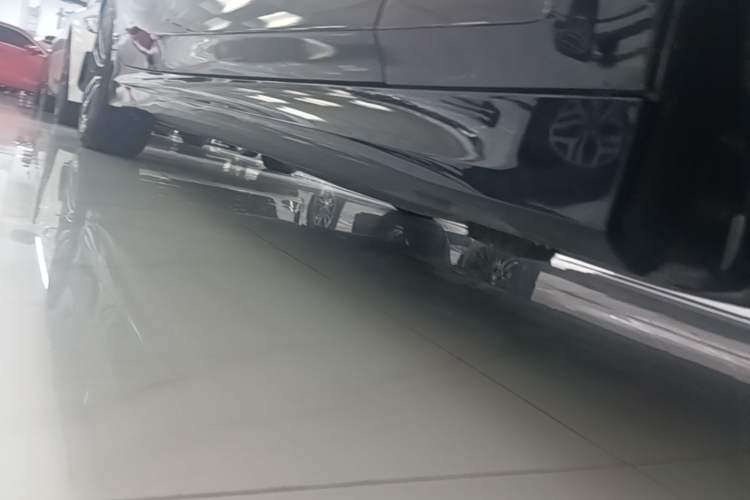 Used BMW 3 Series 2023 325Li M Sport Package Right Side Sill